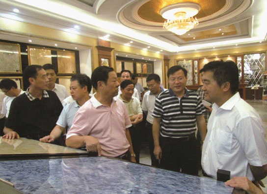 老書記儲(chǔ)波在湖南天欣科技股份有限公司